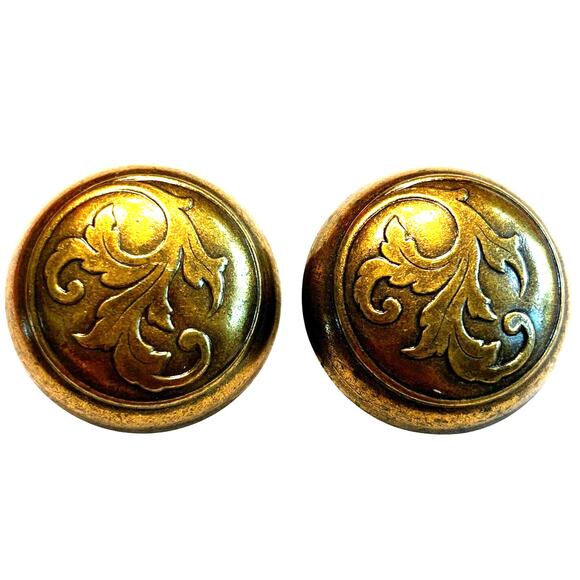 NEXT embossed brass clip on earrings chunky vintage 1990’s boss lady jewelry - Picture 1 of 7